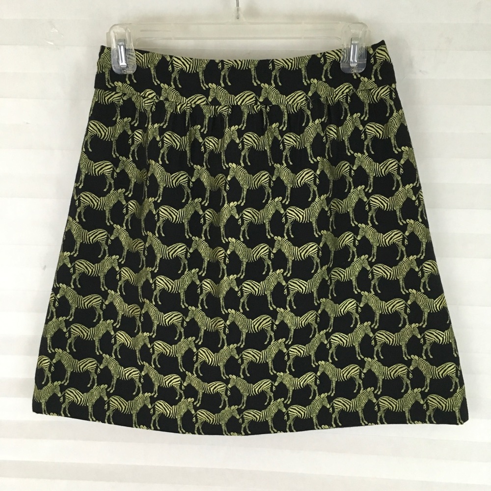 Crown‎ & Ivy skirt size 2